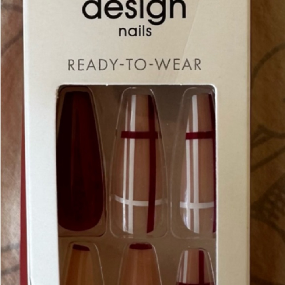 Kiss Extra Long Press On Nails